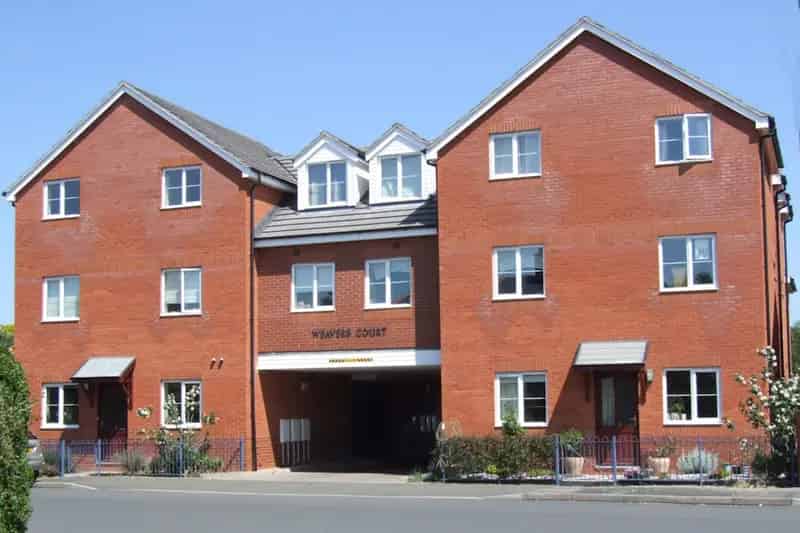 2 Bedroom Apartment Northwick Available Mid-September 2025