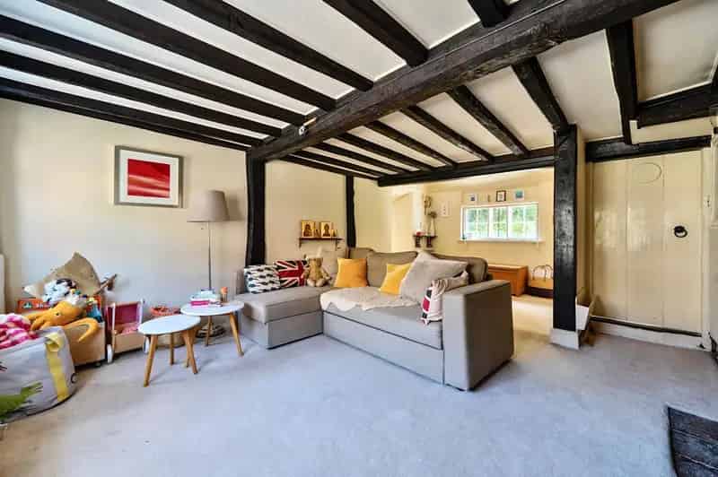 4 Bedroom Grade II Listed Cottage for Sale