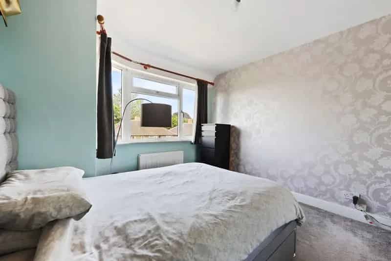 2 Bedroom Maisonette House to Rent