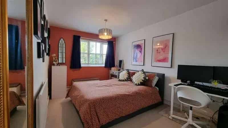2 Bed Flat for Sale - Ground Floor Maisonette