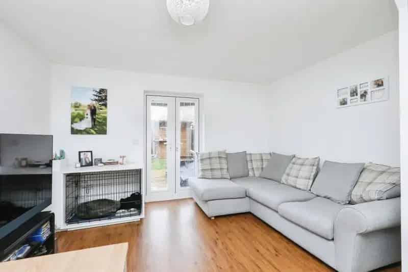 Immaculately Presented Two Bedroom Semi Detached House Brundall