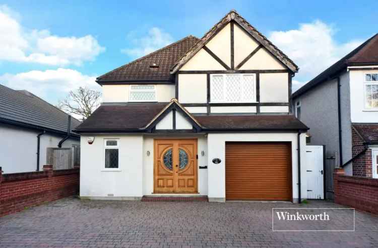 3 bedroom house in Worcester Park