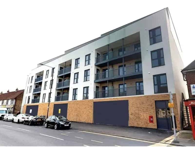 Flat For Rent , Stoke Road, Slough, England