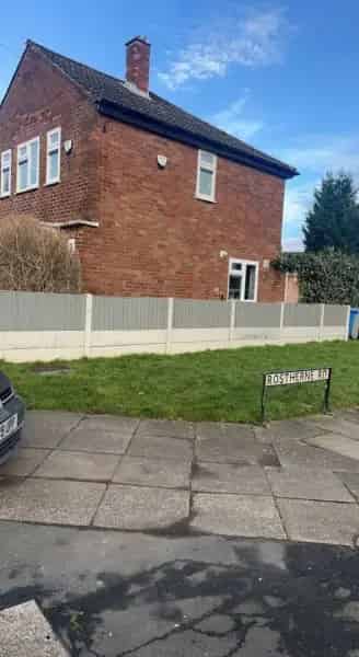 Two Bedroom End Terraced House with Garden and Recent Upgrades