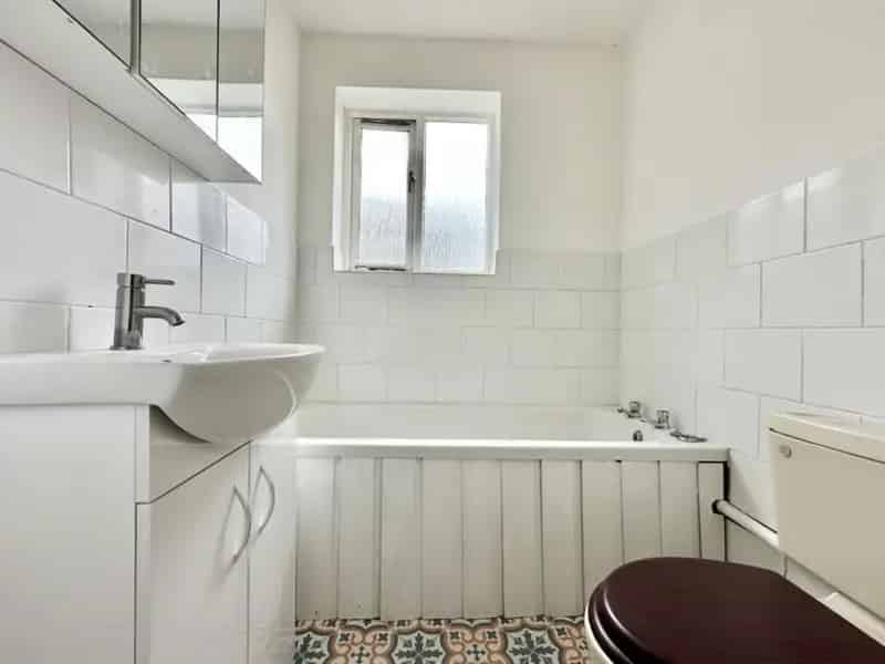 1 bed flat for sale