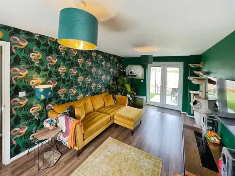 3 Bedroom Detached House for Sale 70 Shared Ownership