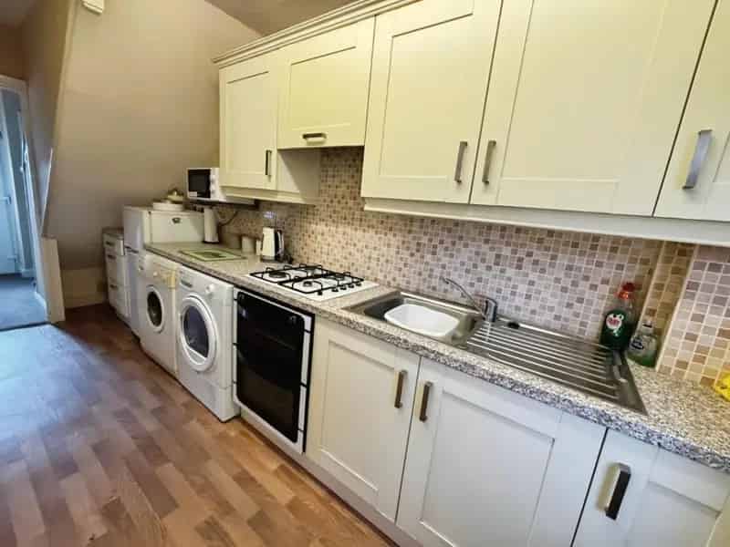 2 Bed House for Sale Near QE Medical Complex and Birmingham University