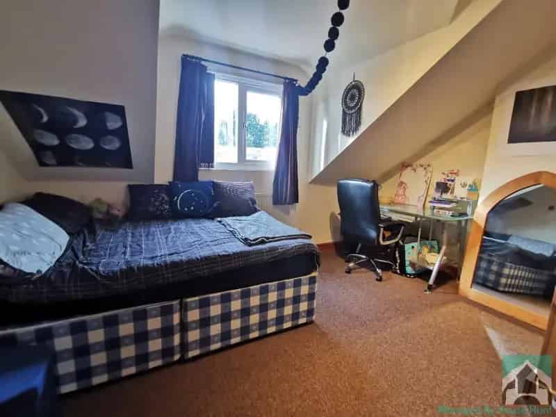 6 Bedroom Terraced House Investment Opportunity High ROI