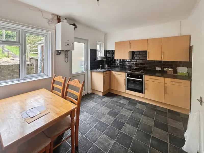 3 Bedroom House Cogan Available June Zero Deposit
