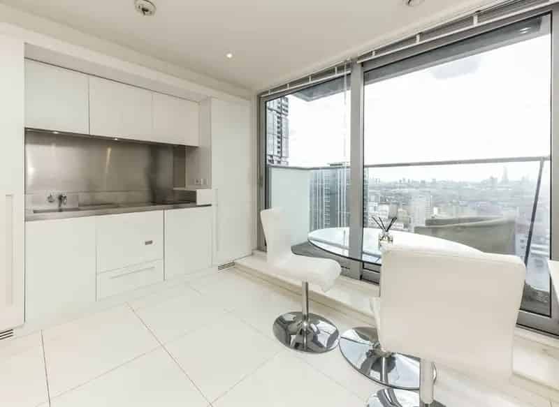 Pan Peninsula Studio Apartment West Facing Views Private Balcony