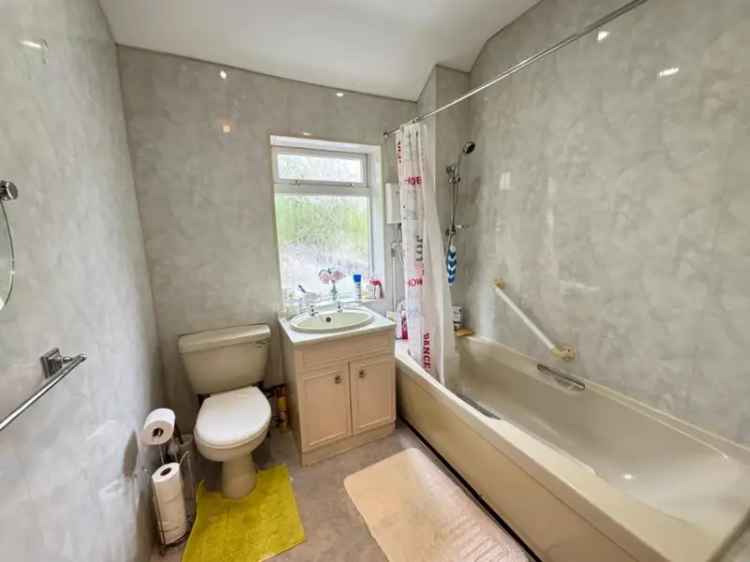 3 Bed Mid Terrace House for Sale