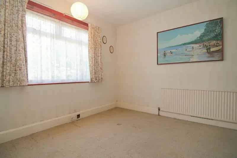 3 Bed Detached Bungalow For Sale Modernisation Opportunity