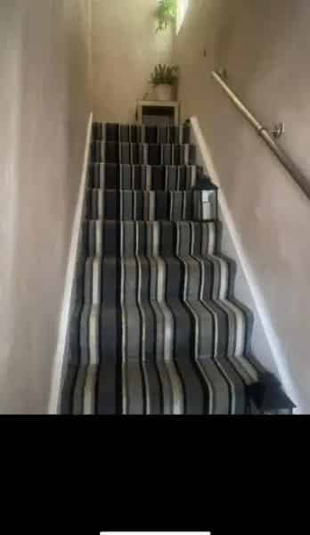 Three Bedroom House Near Shops and Schools