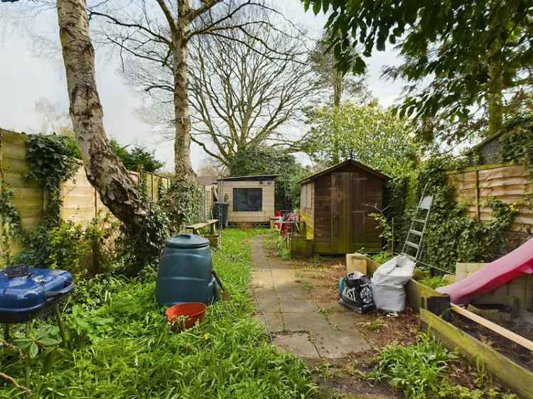 House For Sale in Reading, England