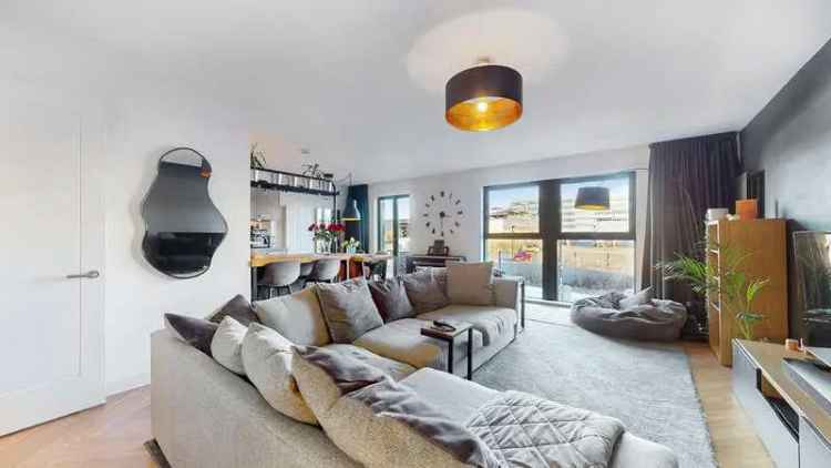 2 Bed Flat for Sale in Finnieston