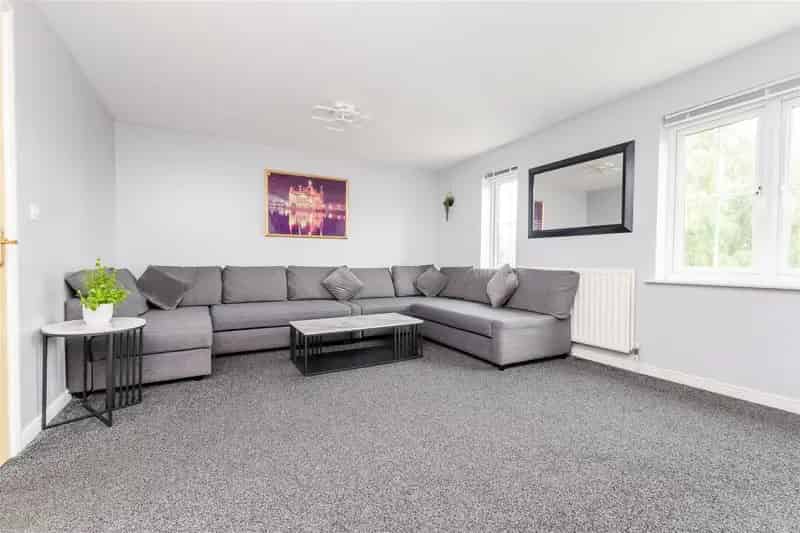 4 Bedroom Townhouse for Sale