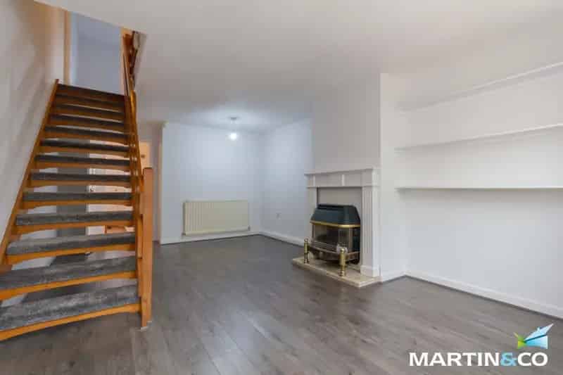 2 Bedroom House To Rent