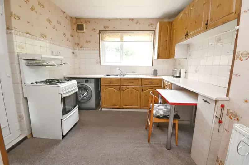 3 Bed House For Sale No Onward Chain