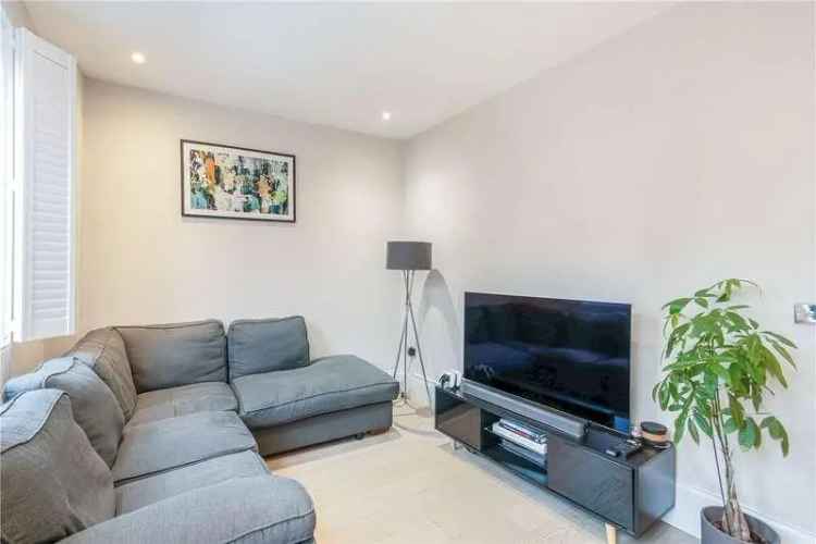 2 Bed Flat for Sale East Dulwich  Victorian Conversion