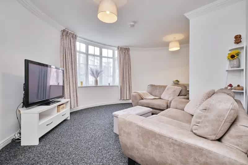 Two Bedroom Apartment with Parking Bolehall Tamworth