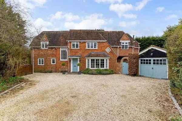 5 Bedroom Family Home Farnham Surrey Extended Refurbished