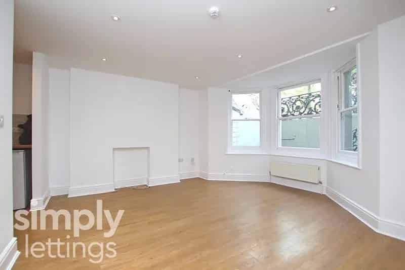 2 Bedroom Flat to Rent Kemp Town Modern Flat with Patio