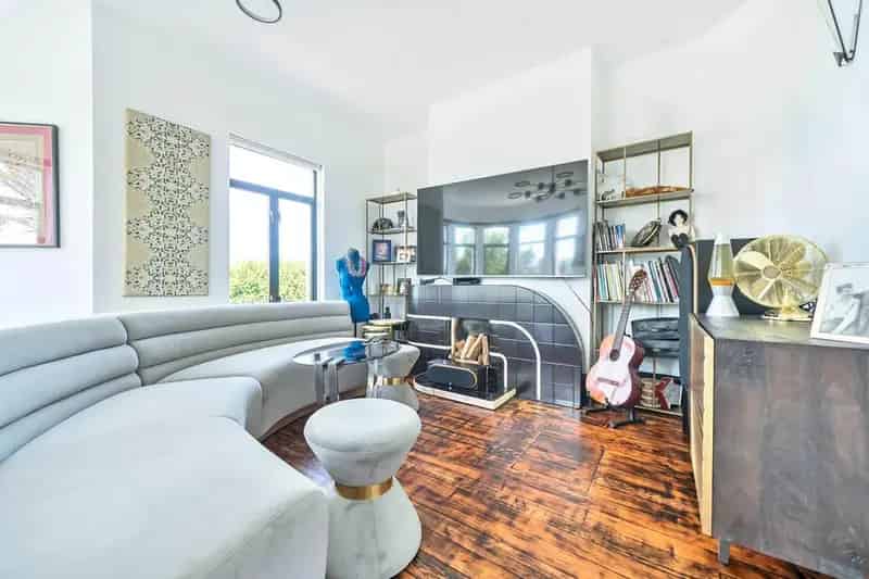4 Bedroom Detached House for Sale Stunning Sea Views