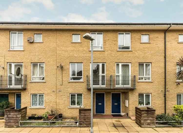 Four Double Bedroom Townhouse Near Haggerston Hoxton