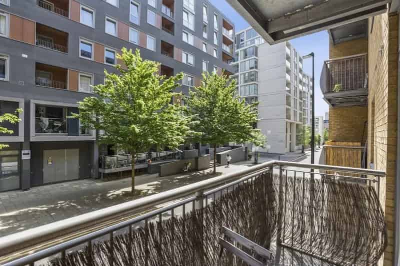 1 Bedroom Apartment to Rent South Quay Canary Wharf