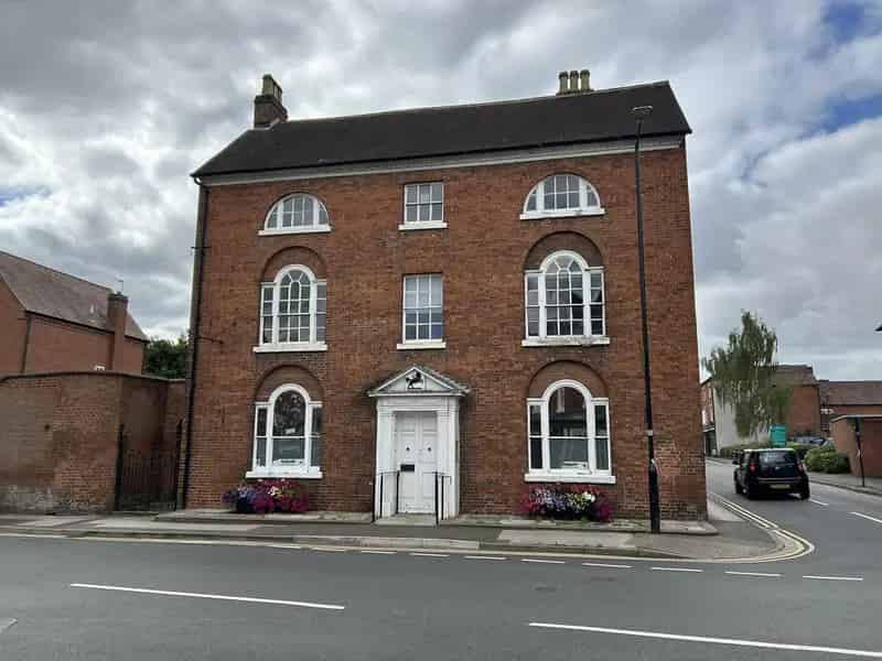 House For Sale , 1, Gerard Road, Stratford-on-Avon, England