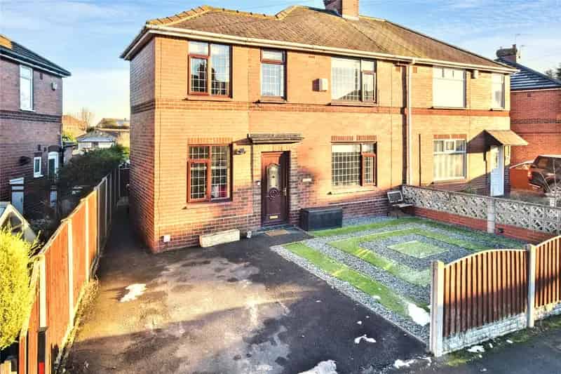 4 Bedroom Semi-Detached Home in Fairburn