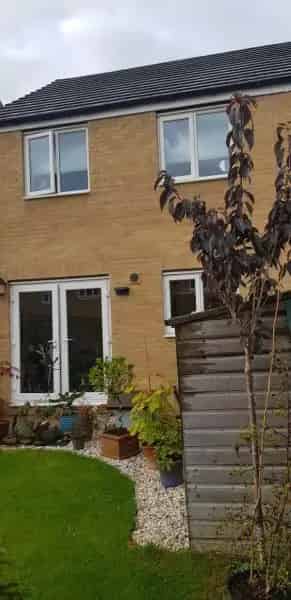 Semi Detached House Near Harrogate 2 King Size Bedrooms Garden Driveway