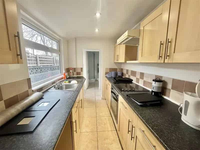 Three Bedroom House in Bulwell NG6 Available End of June