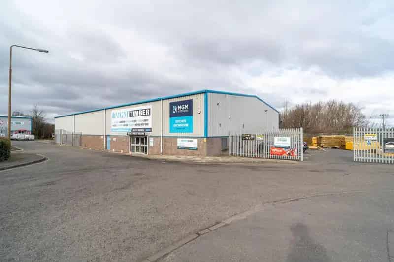 Modern Industrial Unit in Edinburgh's Leith District