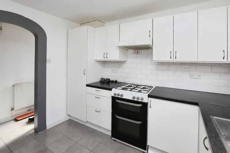 Two Bedroom Bungalow for Modernisation Near Eastleigh