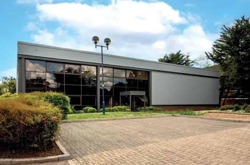 Industrial Unit with Secure Yard For Lease