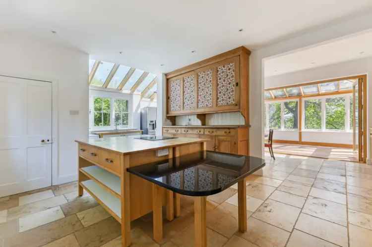 5 Bedroom Detached House for Sale in Godalming