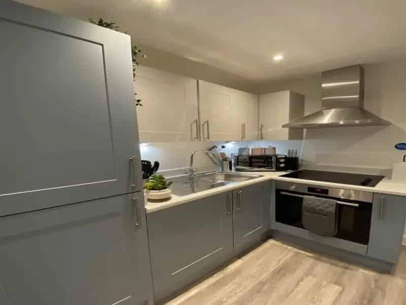1 Bedroom Furnished Apartment Westbourne