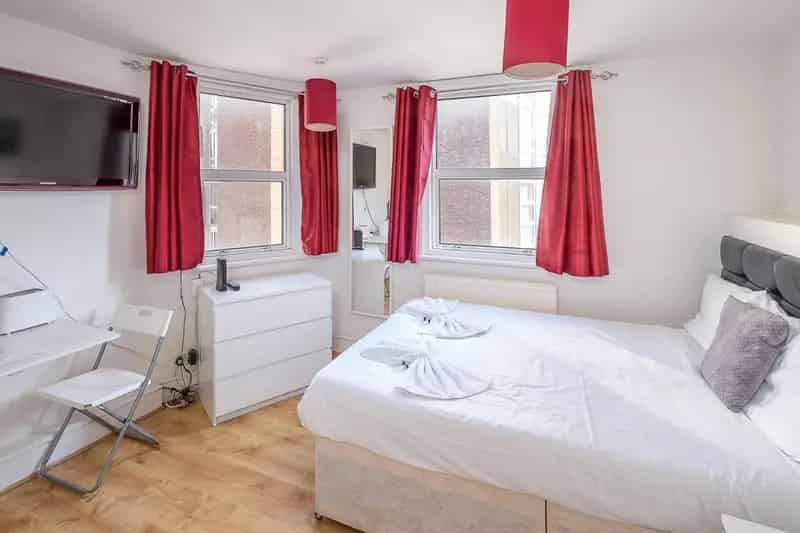 Flat For Rent , London, England