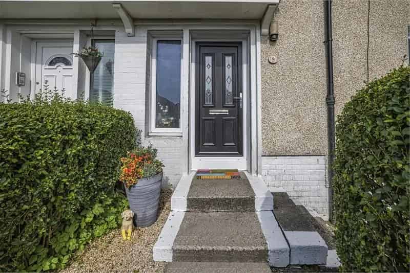 3 Bed Terraced House Glenburn Paisley
