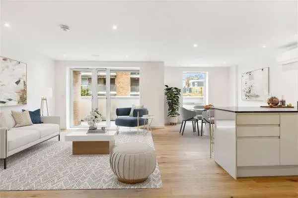 3 Bed Flat with Large Terrace Battersea Park Road