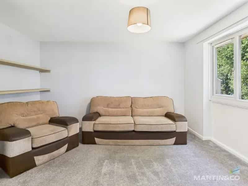 2 bedroom Flat
 To Rent