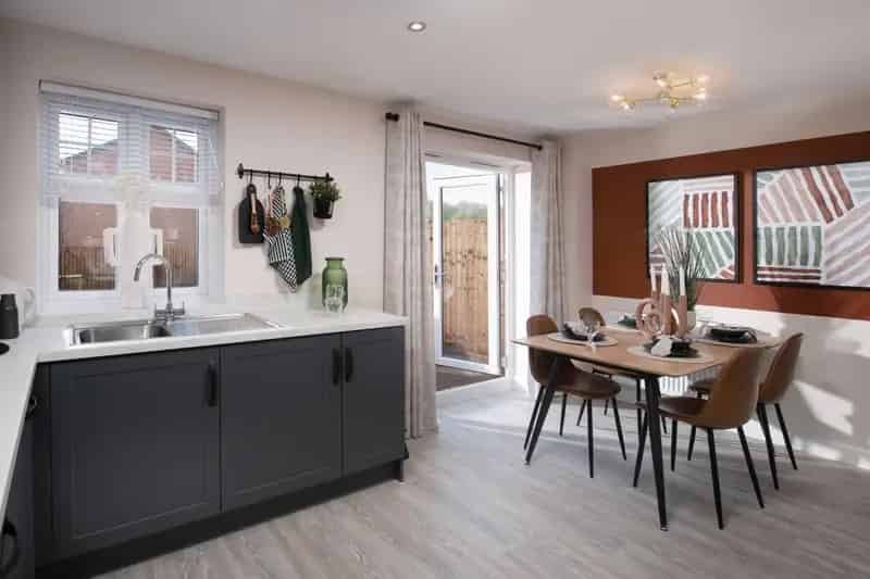 3 Bed House for Sale with Solar Panels and EV Charging