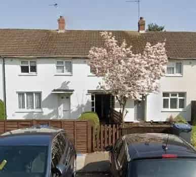 3 Bed House Cul De Sac Near Birmingham Solihull
