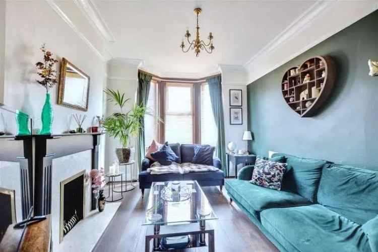 3 Bed Semi-Detached House for Sale