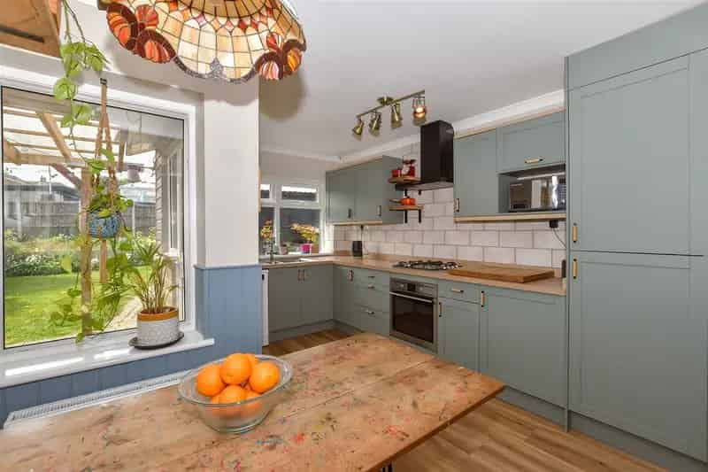 3 bedroom semi-detached bungalow for sale