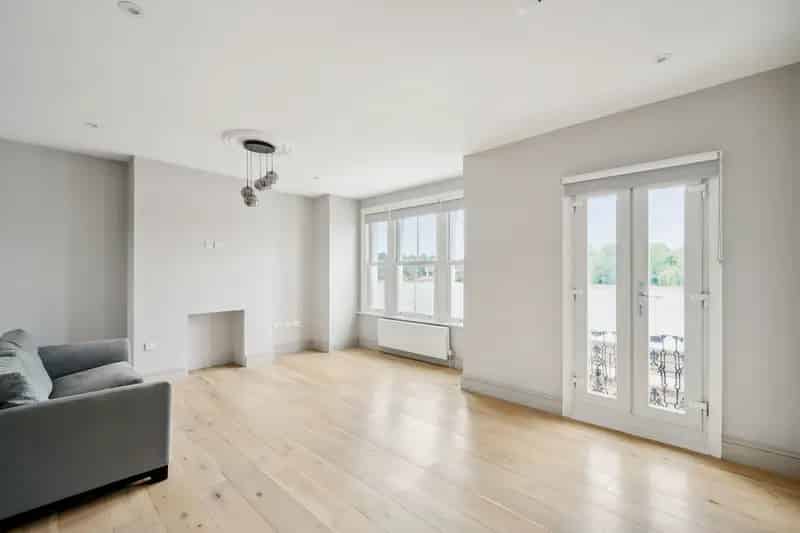 3 Bed Duplex Apartment Barnes Village London River Views