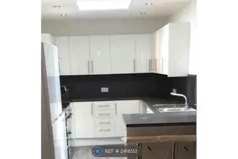 6 Bedroom Student House Fallowfield Manchester All Bills Included