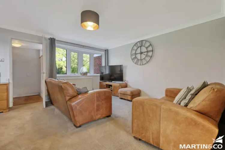 3 Bedroom House For Sale in Chelmsford Tile Kiln