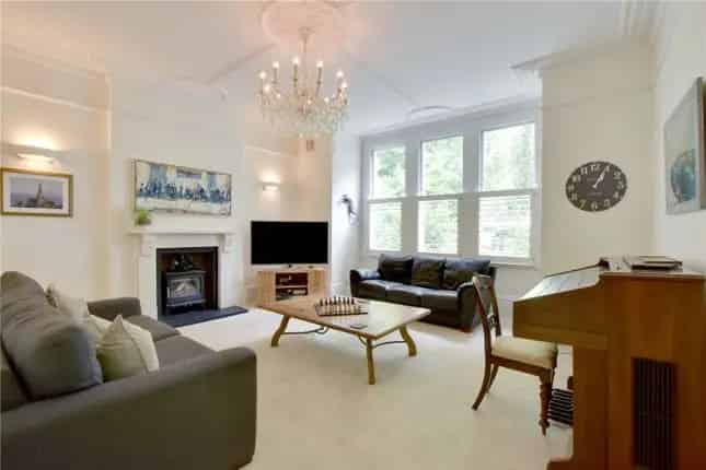 Five Double Bedroom Victorian House Blackheath London